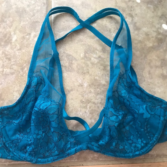 NWT Victorias Secret Very Sexy Unlined Bra Bundle 32C - Picture 6 of 8